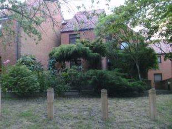 2 Bedroom Terraced